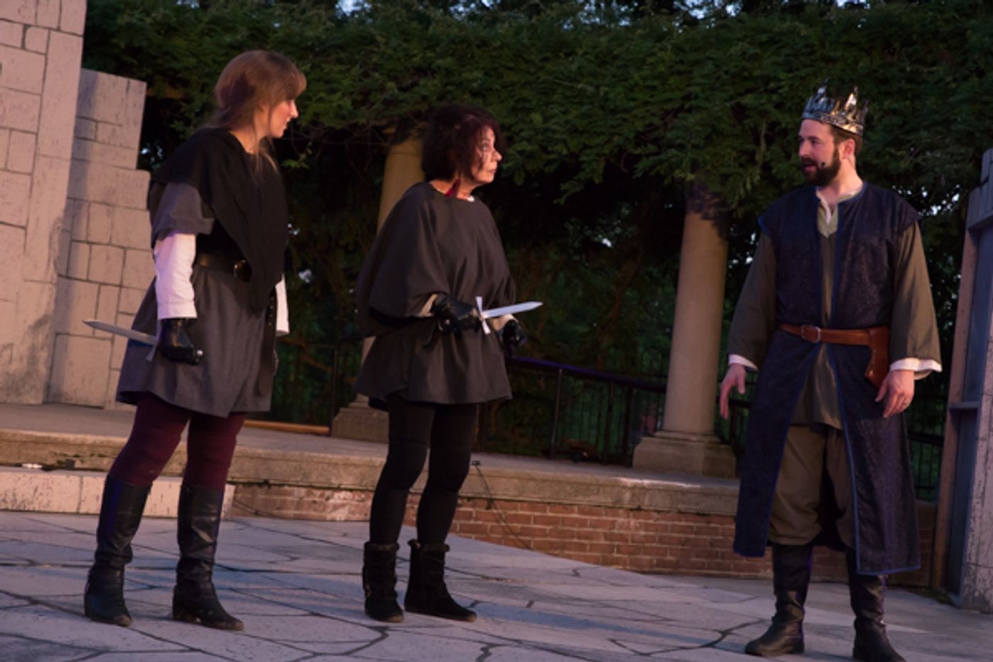 Photo Coverage: First Look at Actor's Theatre of Columbus' MACBETH  Image