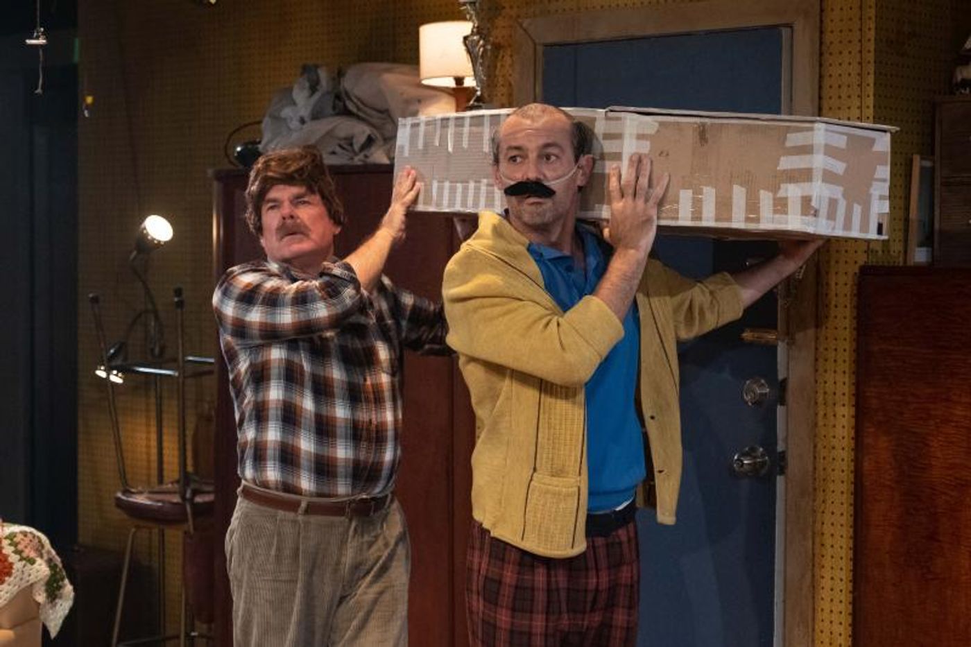 Review: THE WALWORTH FARCE Is A Fabulously Funny And Utterly Absurd Glimpse Into The Goings On In A Dysfunctional Family Review: THE WALWORTH FARCE Is A Fabulously Funny And Utterly Absurd Glimpse Into The Goings On In A Dysfunctional Family Image