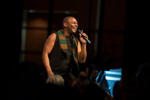 Anton Stephans @ BroadwayWorld Anton Stephans Photo