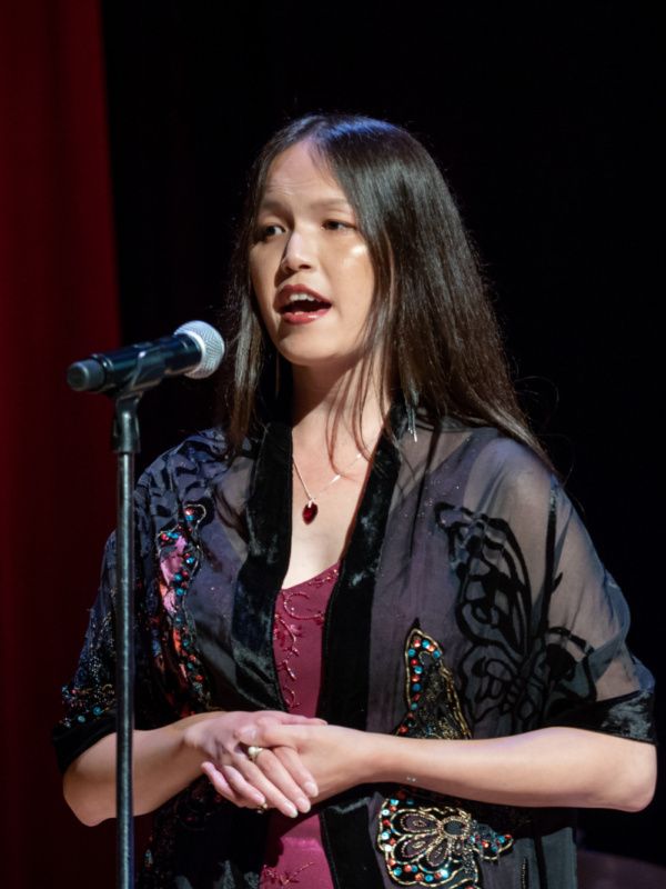 Elizabeth Tarr, Vocal Soloist Photo