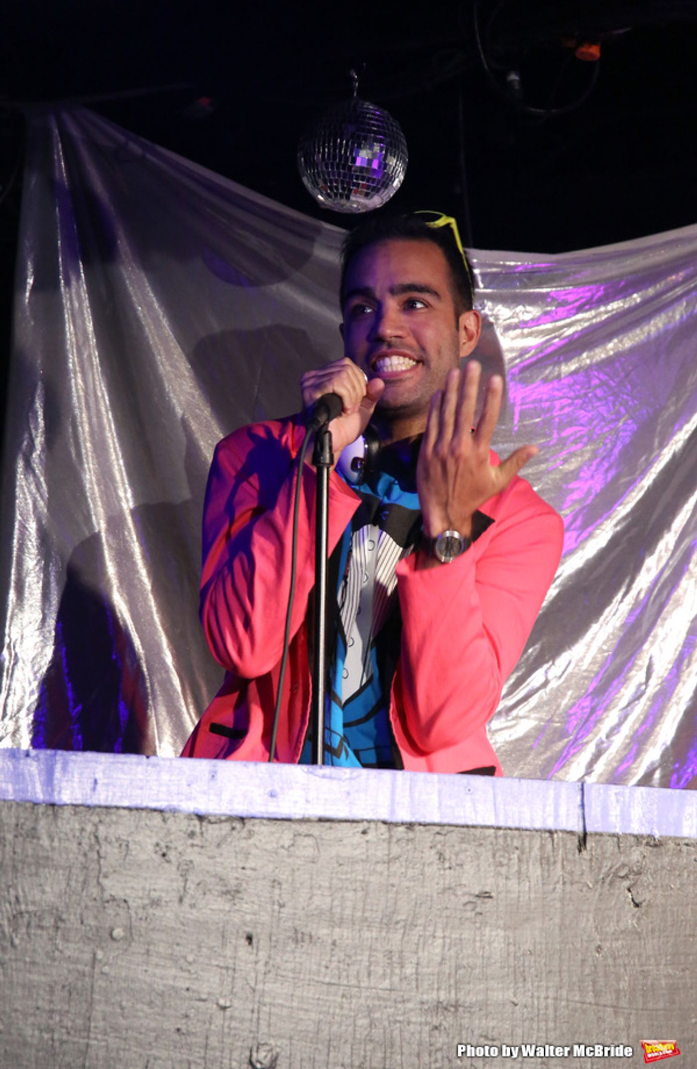 Photo Coverage: The Dare Tactic Presents A ROLLER RINK TEMPTATION Photo Coverage: The Dare Tactic Presents A ROLLER RINK TEMPTATION Image