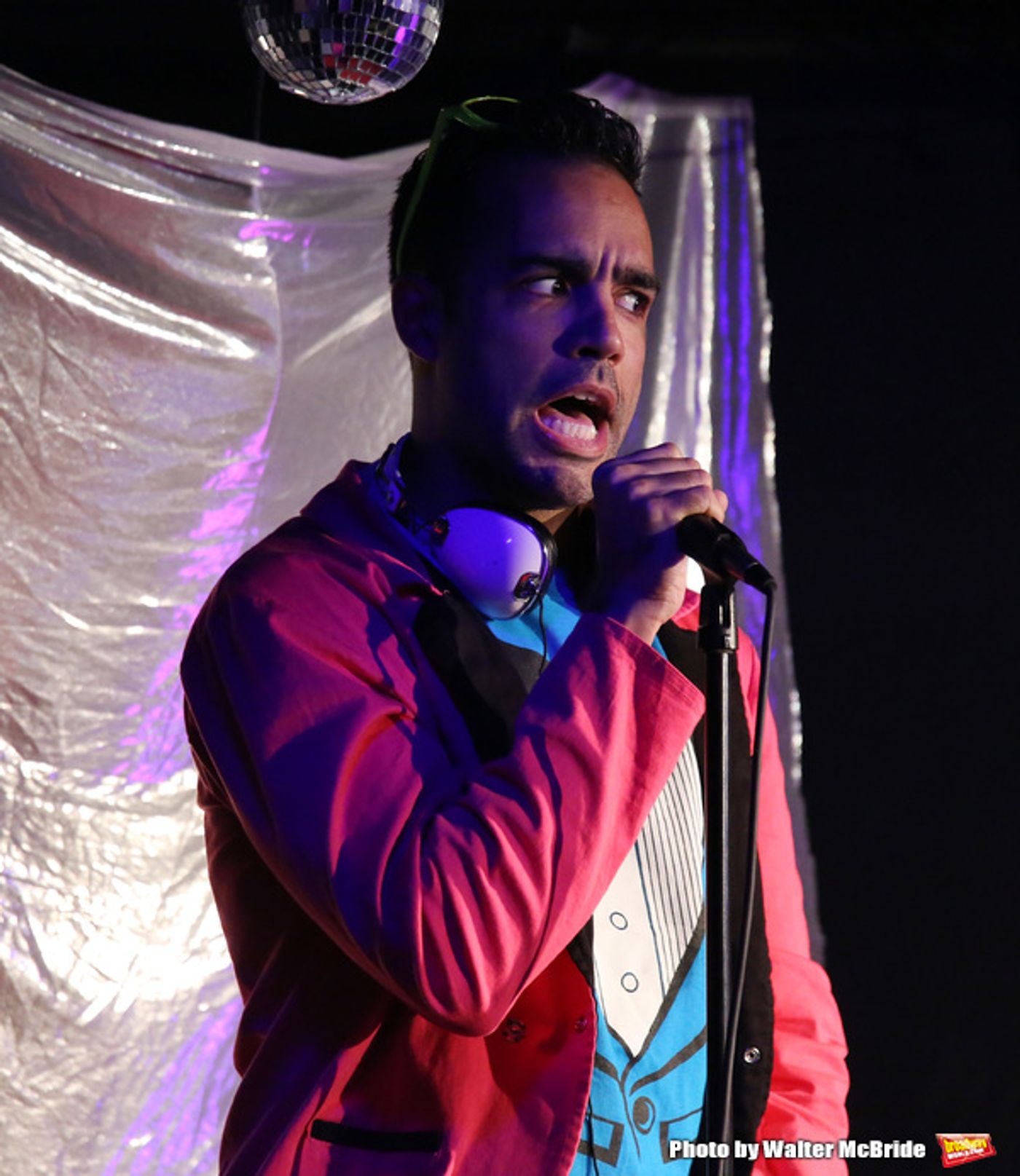 Photo Coverage: The Dare Tactic Presents A ROLLER RINK TEMPTATION Photo Coverage: The Dare Tactic Presents A ROLLER RINK TEMPTATION Image