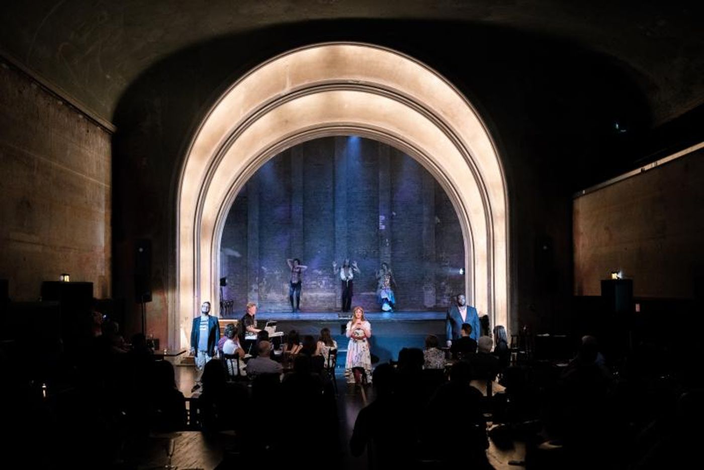 Review: THE WANDERING at Theater Im Delphi - A World Premiere with potential.  Image