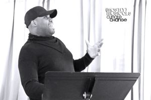 Dedrick Bonner @ BroadwayWorld Dedrick Bonner Photo