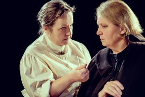 Veronica Roberts (Mrs Gascoyne) Tessa Bell-Briggs (Mrs Purdy) Photo