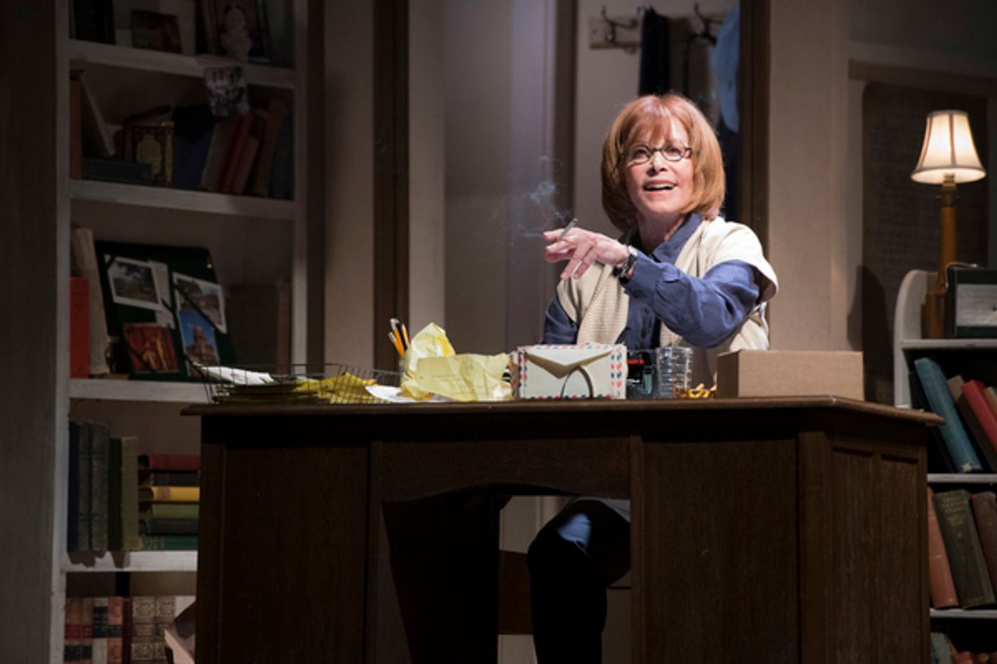 Photo Flash: First Look at 84 CHARRING CROSS ROAD  Image