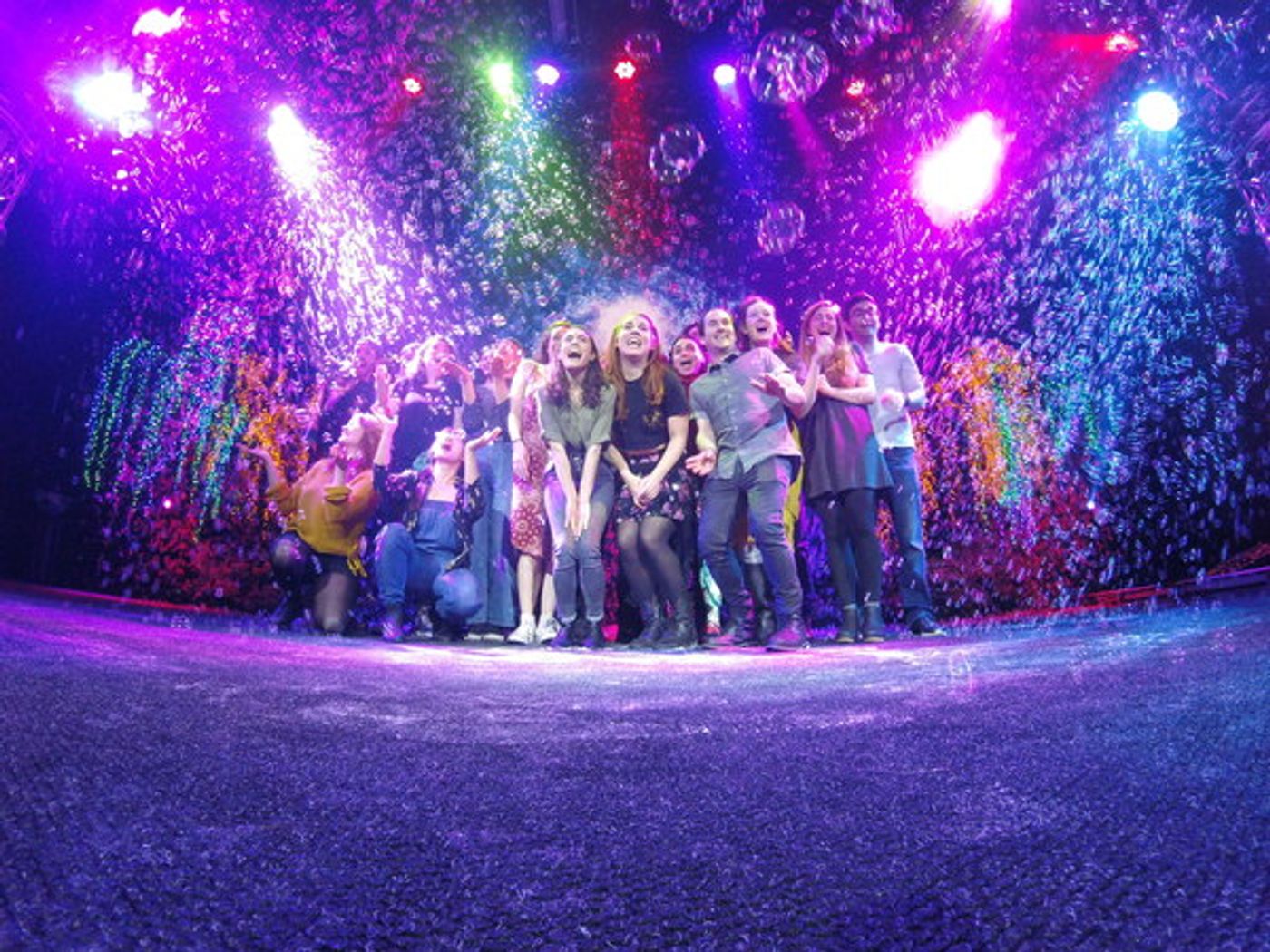 Photo Flash: PUFFS Visits THE GAZILLION BUBBLE SHOW Photo Flash: PUFFS Visits THE GAZILLION BUBBLE SHOW Image