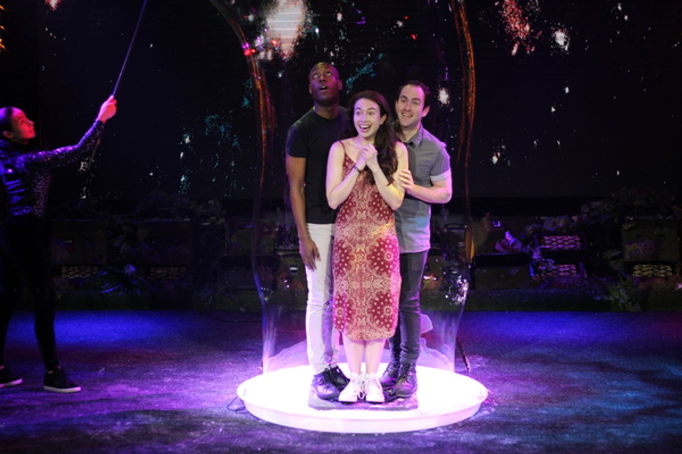 Photo Flash: PUFFS Visits THE GAZILLION BUBBLE SHOW Photo Flash: PUFFS Visits THE GAZILLION BUBBLE SHOW Image