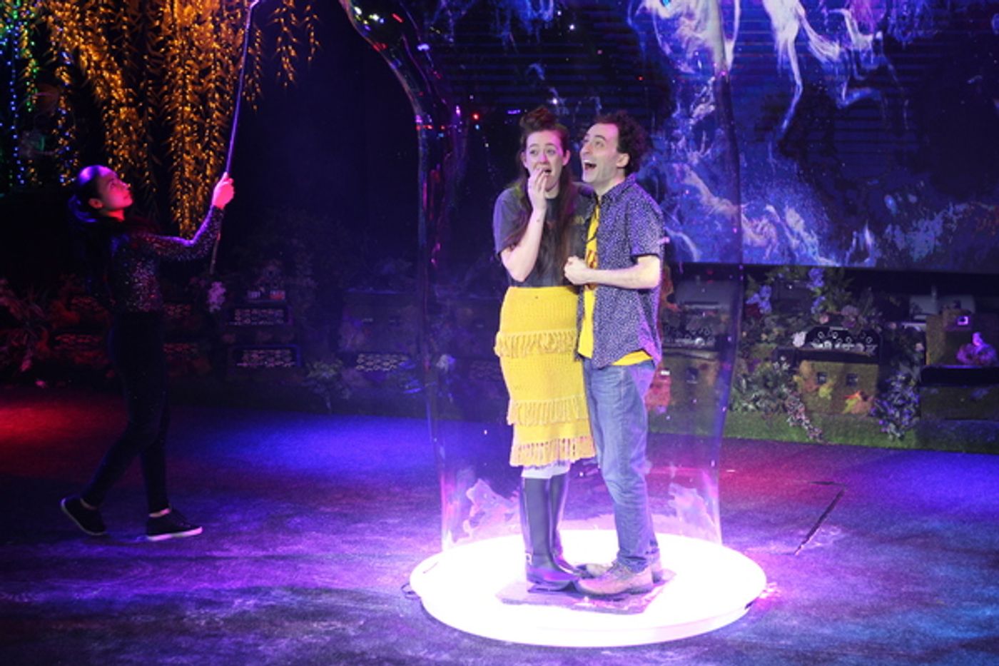 Photo Flash: PUFFS Visits THE GAZILLION BUBBLE SHOW  Image