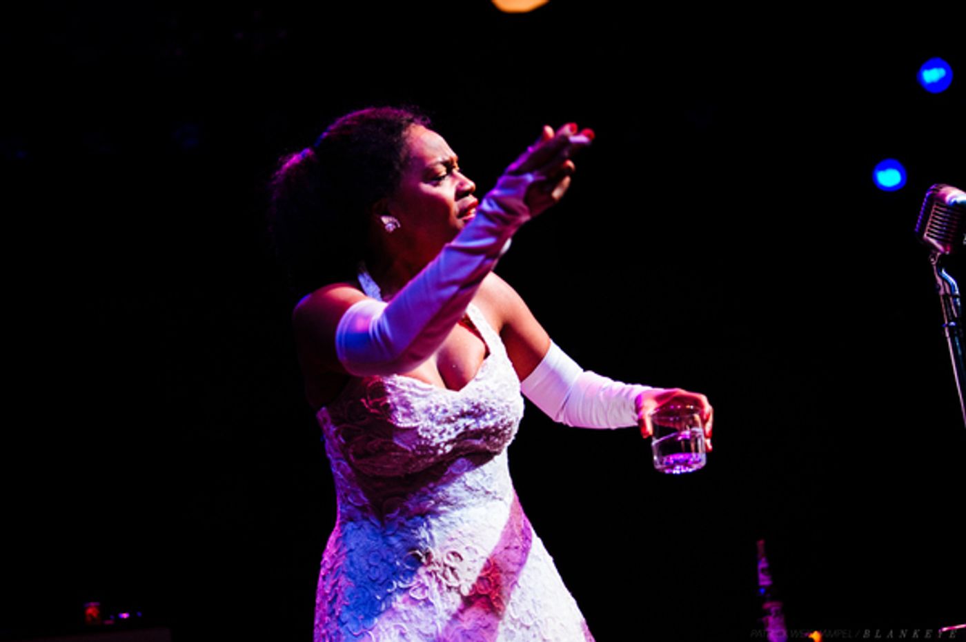 Photo Flash: New Photos of Deidrie Henry in LADY DAY AT EMERSON'S BAR AND GRILL Photo Flash: New Photos of Deidrie Henry in LADY DAY AT EMERSON'S BAR AND GRILL Image