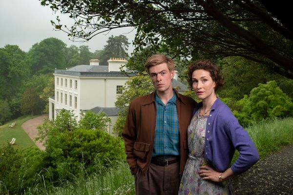 Sam Frenchum (Bruce Lovell) and Helen Bradbury (Cecily Harrington) Photo