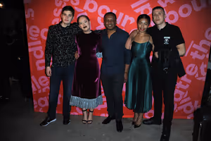 Will Pattle (Dean), Tanya Burr (Ella), Lace Akpojaro (Edwin), Anna Crichlow (Ruby) an Photo