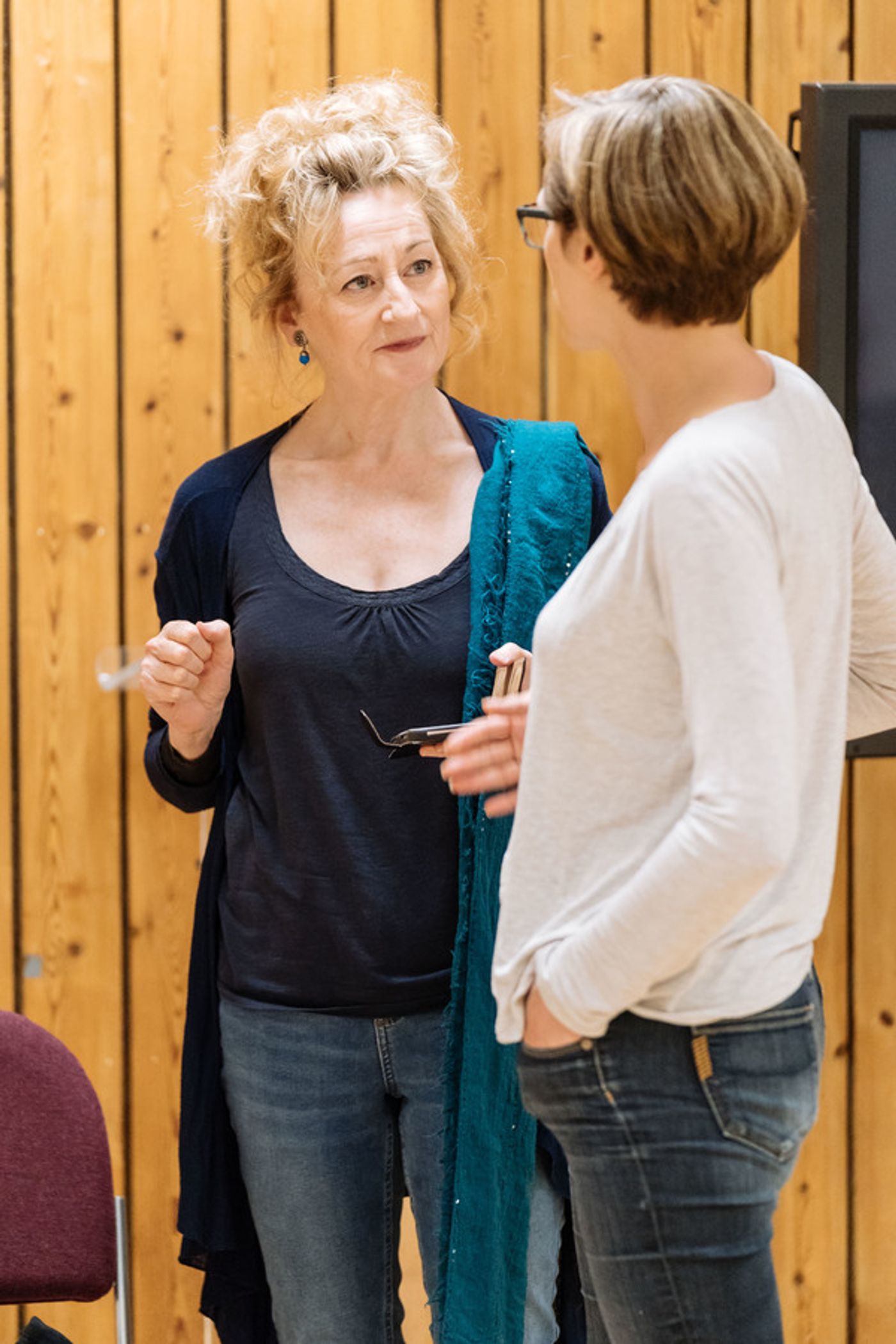 Photo Flash: In Rehearsal with Katherine Parkinson and the Cast of HOME, I'M DARLING  Image
