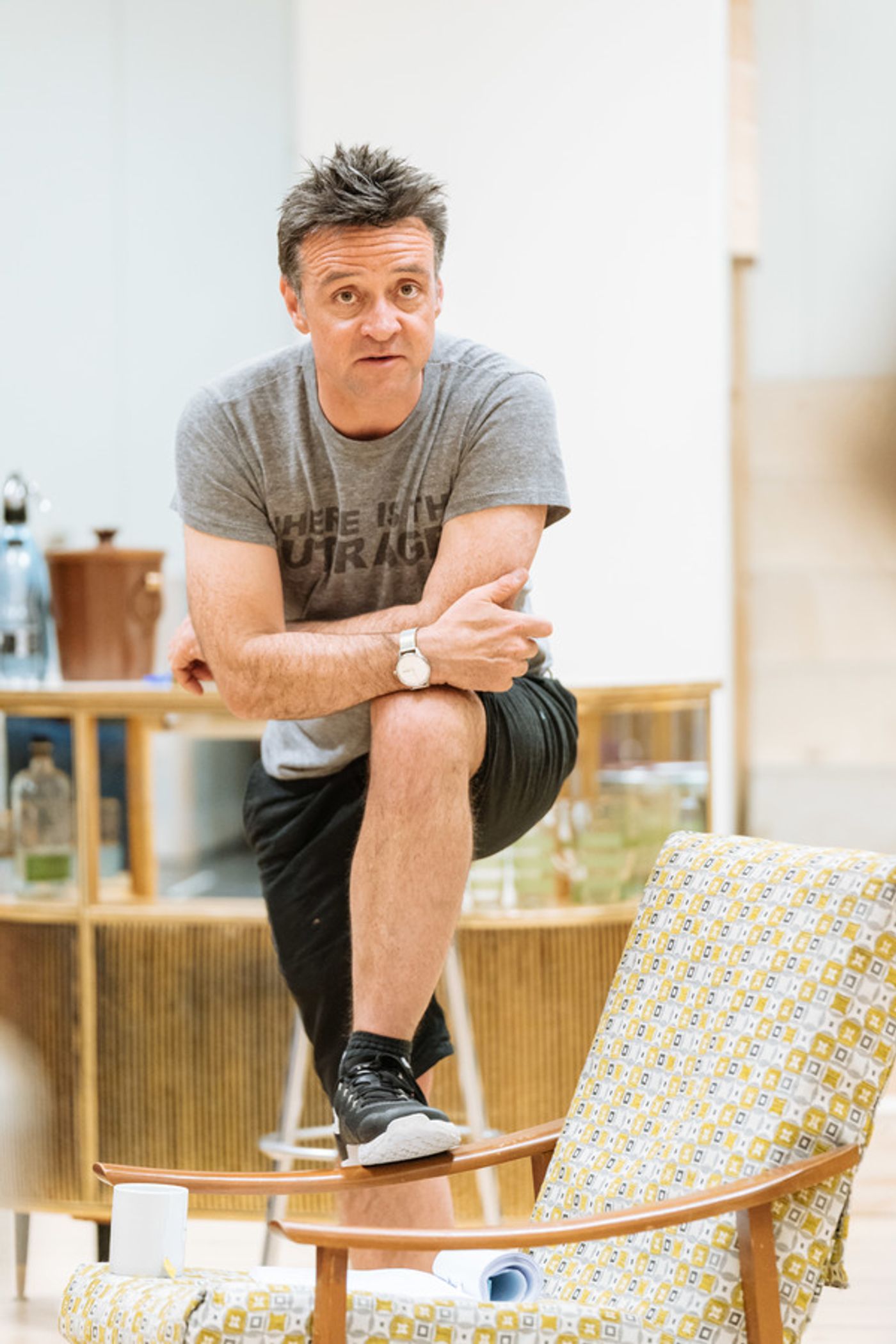 Photo Flash: In Rehearsal with Katherine Parkinson and the Cast of HOME, I'M DARLING  Image