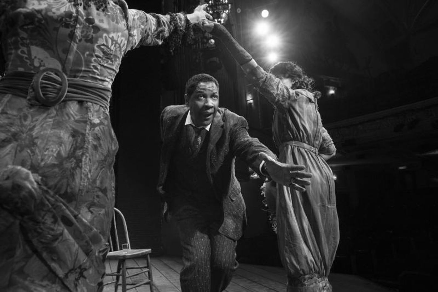 Broadway By Design: Jules Fisher, Peggy Eisenhauer & Dan Moses Schreier Bring THE ICEMAN COMETH from Page to Stage Broadway By Design: Jules Fisher, Peggy Eisenhauer & Dan Moses Schreier Bring THE ICEMAN COMETH from Page to Stage Image