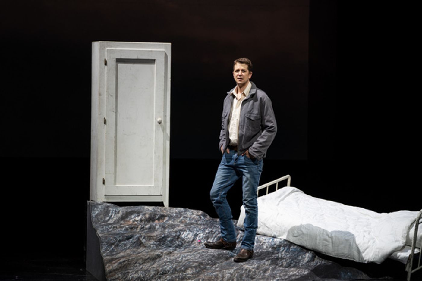 Photo Flash: New York City Opera Presents BROKEBACK MOUNTAIN Photo Flash: New York City Opera Presents BROKEBACK MOUNTAIN Image