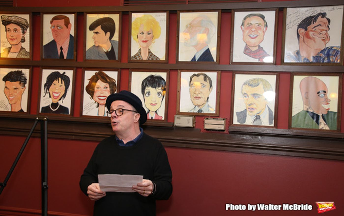 Photo Coverage: ANGELS IN AMERICA Star Andrew Garfield Celebrates His Sardi's Portrait!  Image