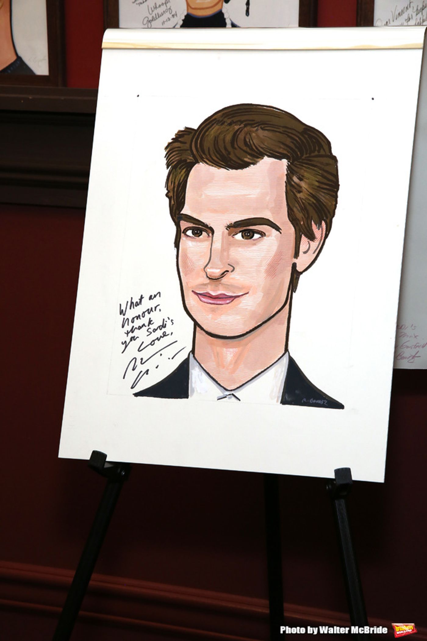 Photo Coverage: ANGELS IN AMERICA Star Andrew Garfield Celebrates His Sardi's Portrait!  Image