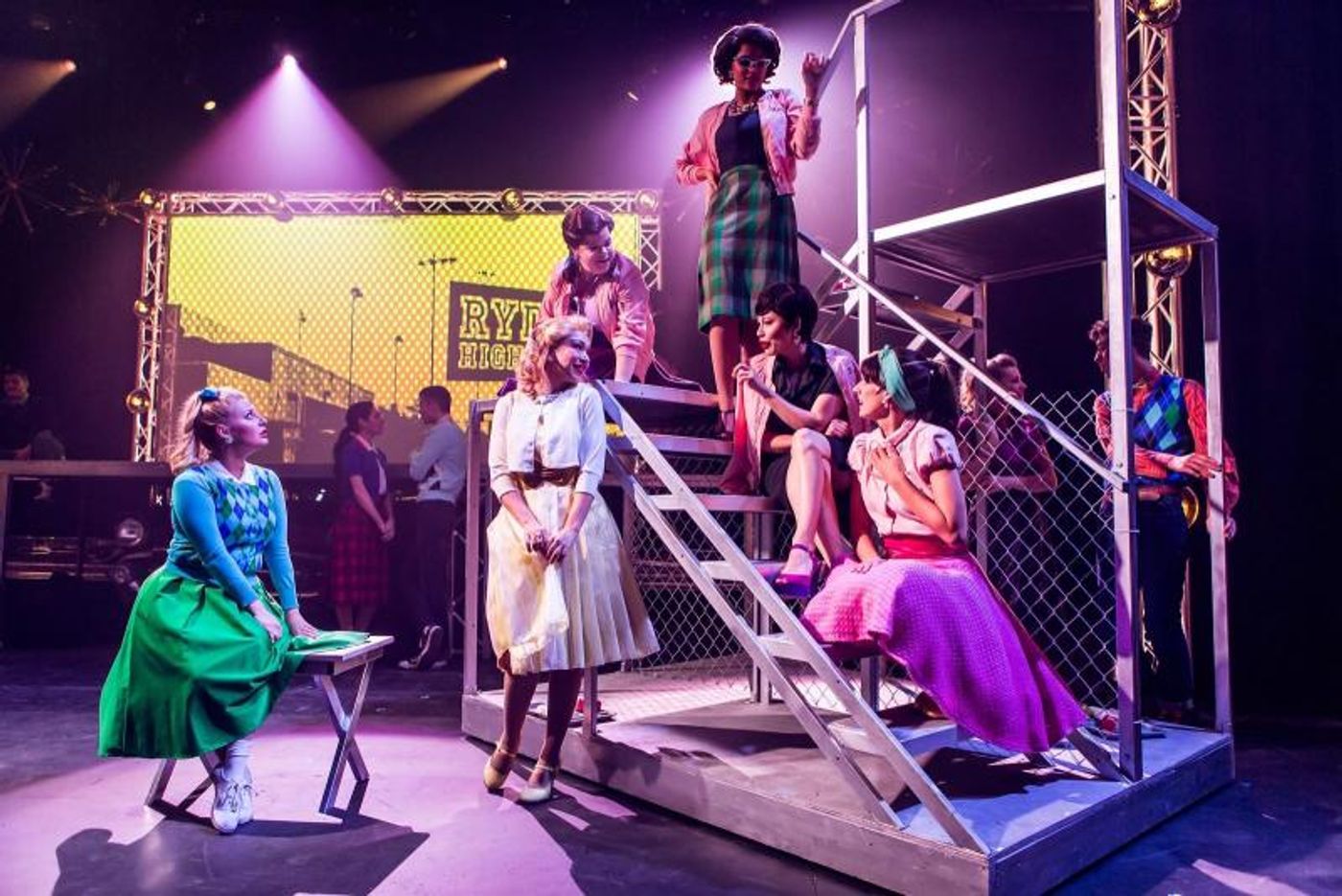 Review: Young, DeGarmo and Doolittle Star in Studio Tenn's Stylish Revival of GREASE  Image