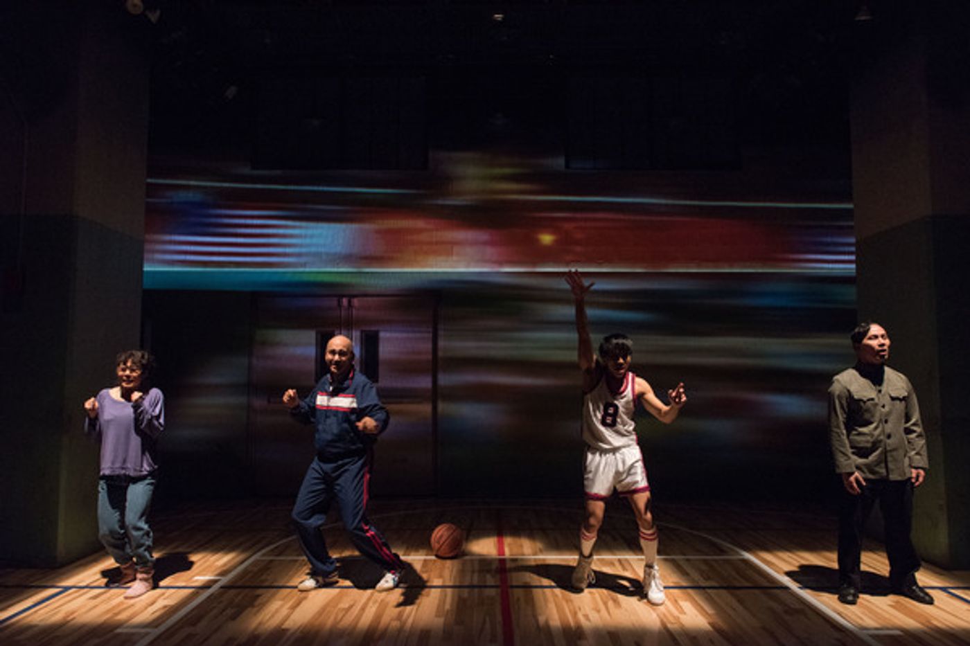 Photo Flash: Inside the Atlantic Theater's THE GREAT LEAP  Image