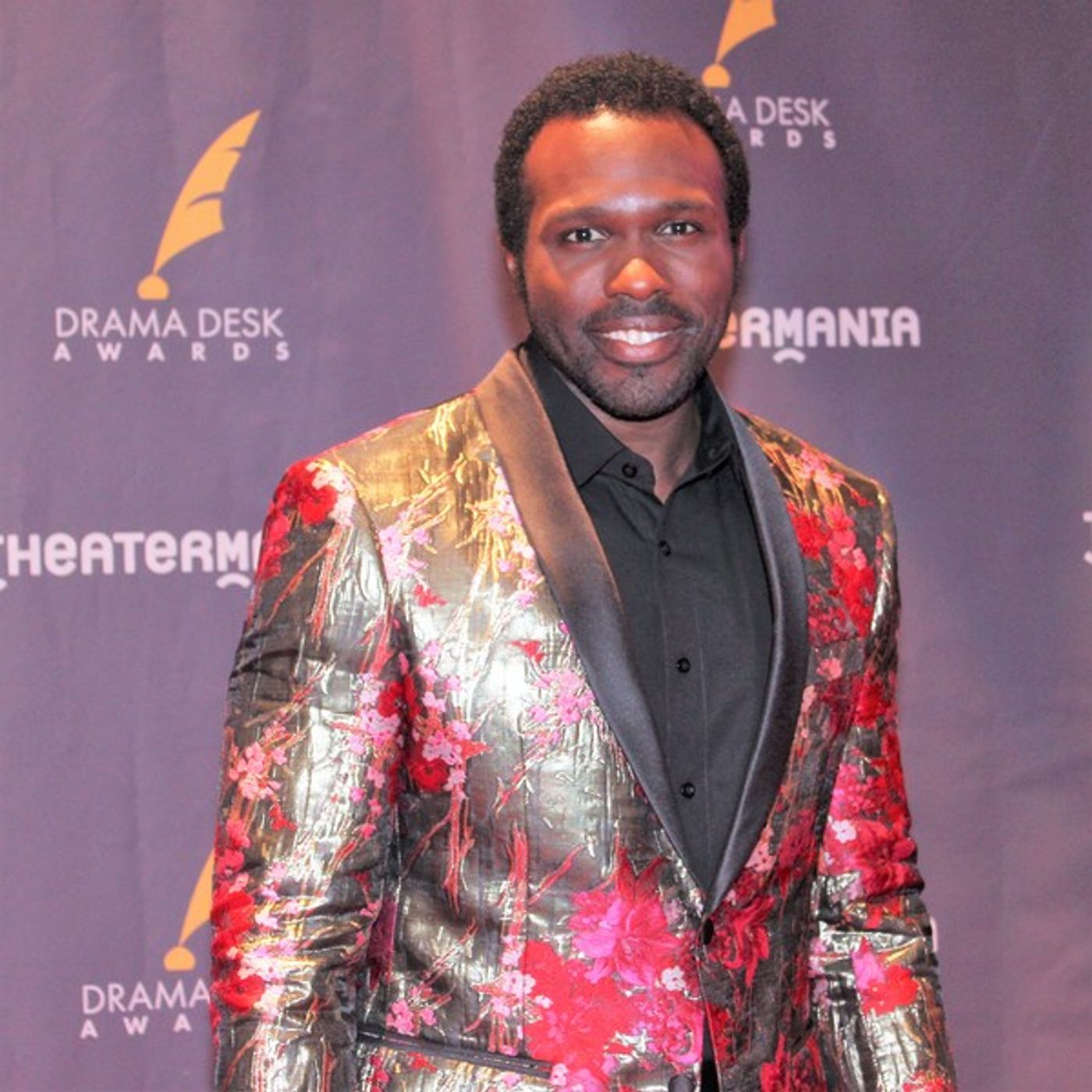 Photo Coverage: On the Red Carpet at the Drama Desk Awards!  Image