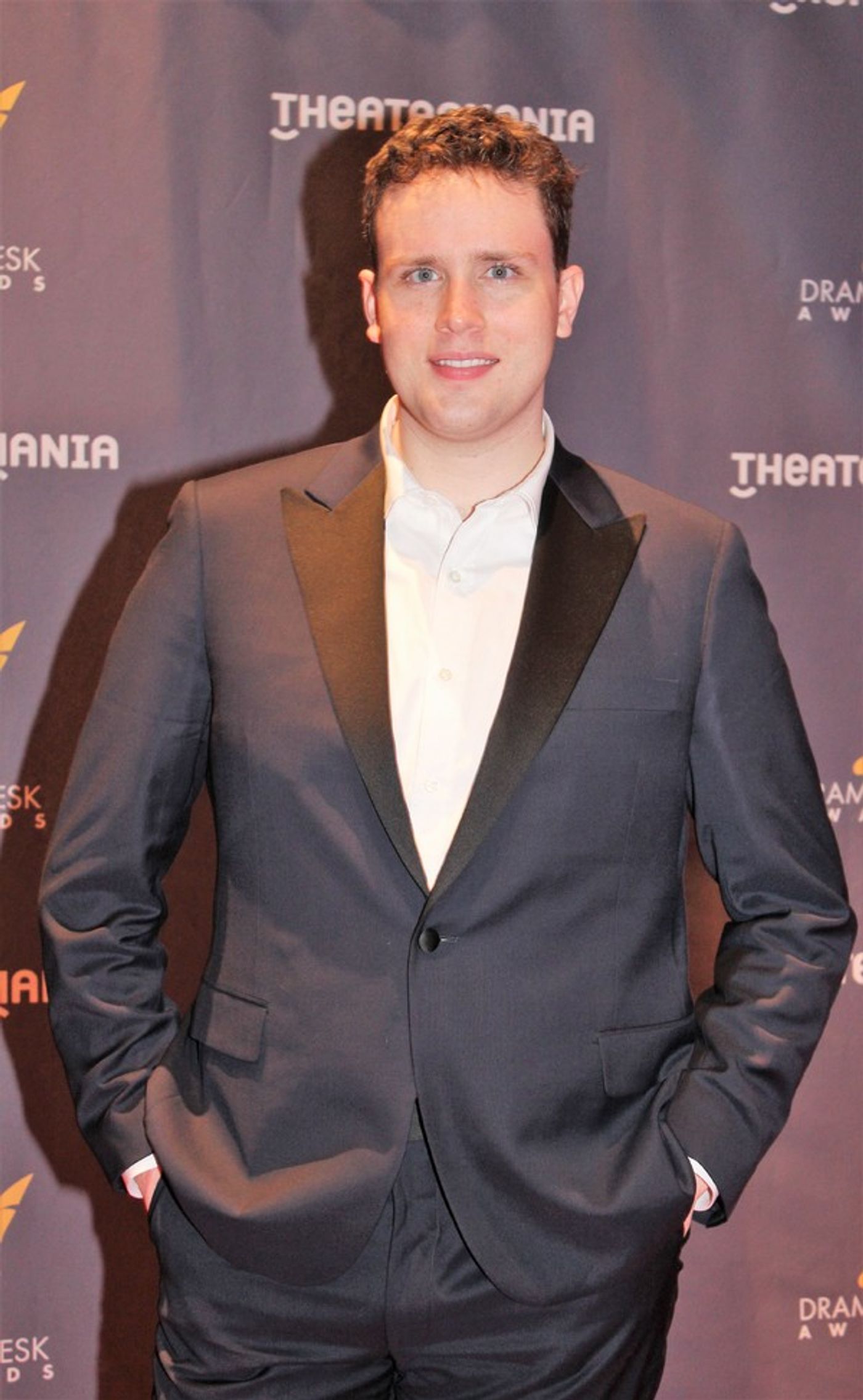 Photo Coverage: On the Red Carpet at the Drama Desk Awards!  Image