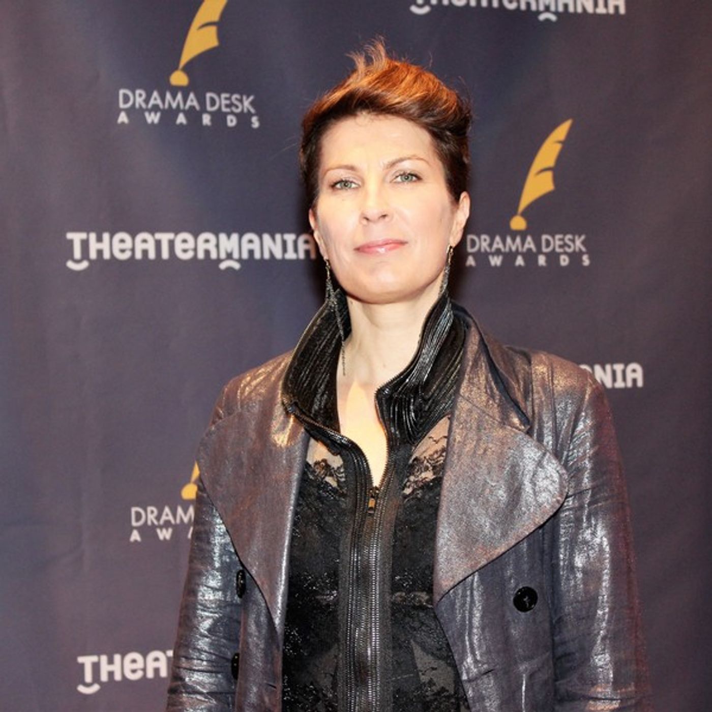 Photo Coverage: On the Red Carpet at the Drama Desk Awards!  Image
