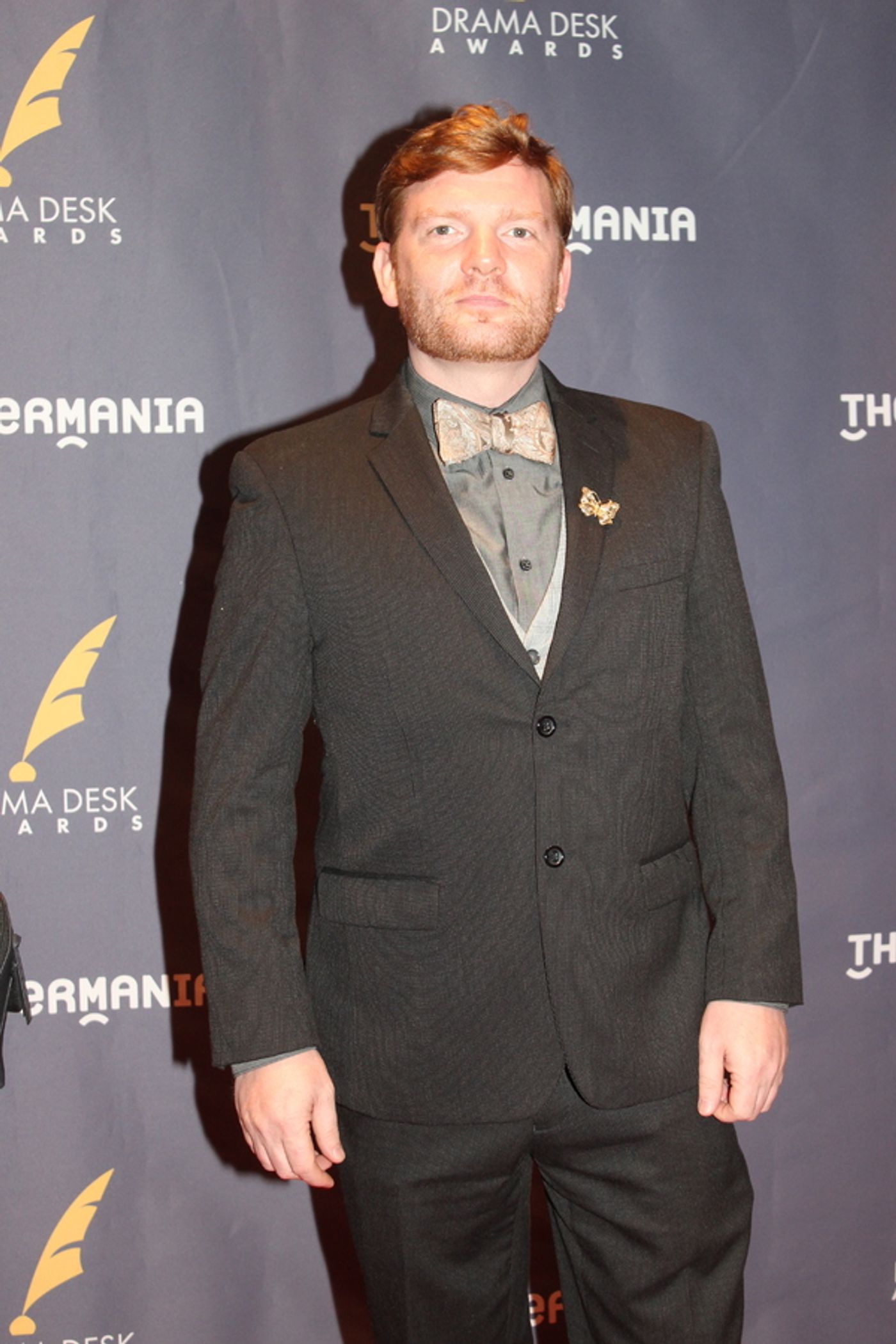 Photo Coverage: On the Red Carpet at the Drama Desk Awards!  Image