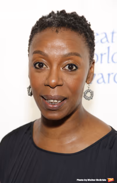 Noma Dumezweni  Photo