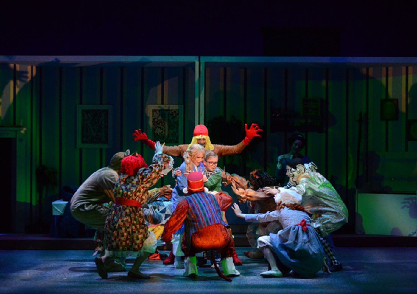 Photo Flash: MARY POPPINS Flies Into Arizona Broadway Theatre  Image