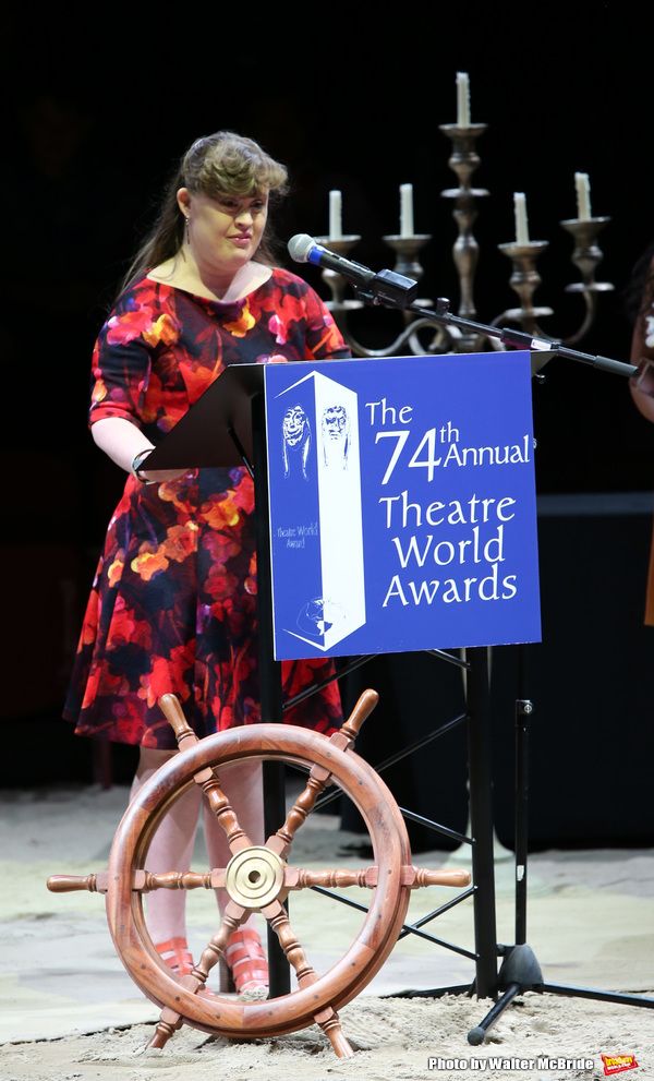 Jamie Brewer  Photo