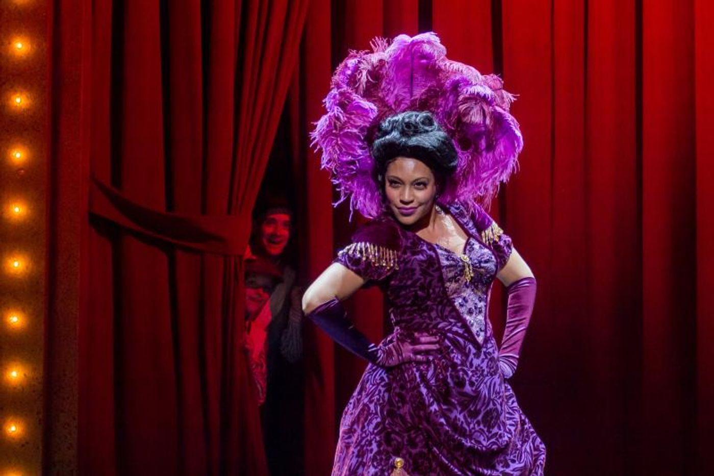 Review: Lively New Production of NEWSIES Carries the Banner in La Mirada  Image