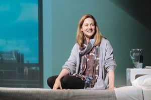 Laura Linney @ BroadwayWorld Laura Linney Photo