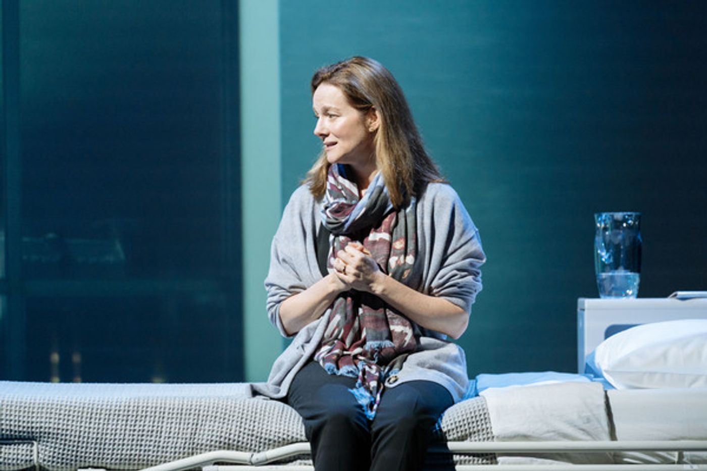 Photo Flash: First Look at Laura Linney in MY NAME IS LUCY BARTON  Image