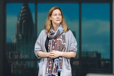 Laura Linney Photo