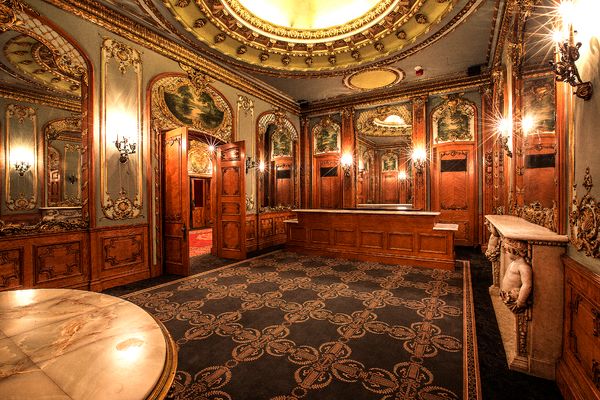 Photos: First Look at the Refurbished Emerson Colonial Theatre, Future Home to Broadway-Bound MOULIN ROUGE! — photo 6 of 6