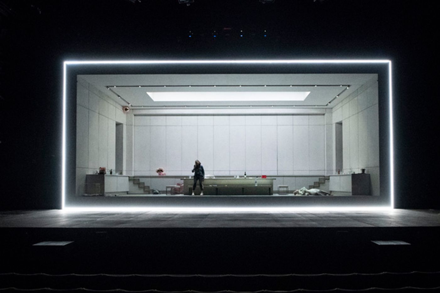 Photo Flash: First Look at JULIE at the National Theatre  Image