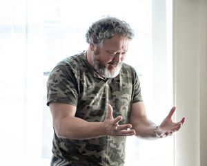 Paul Hawkyard (Macduff) Photo