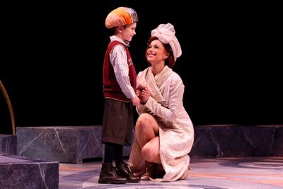 Becket Guest (Peter Dennis) and Paige Davis (Mame Dennis) Photo