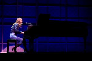 Melissa Benoist @ BroadwayWorld Melissa Benoist Photo