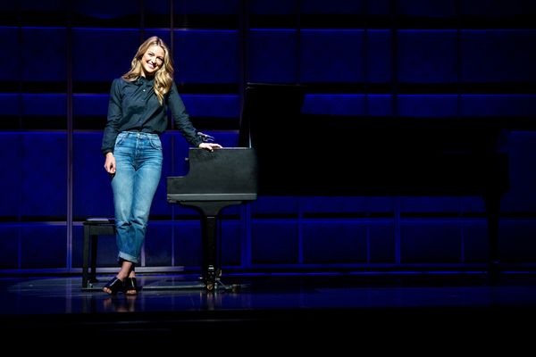 Photo Coverage: Melissa Benoist Gets Ready for Her Broadway Debut in BEAUTIFUL! — photo 12 of 12