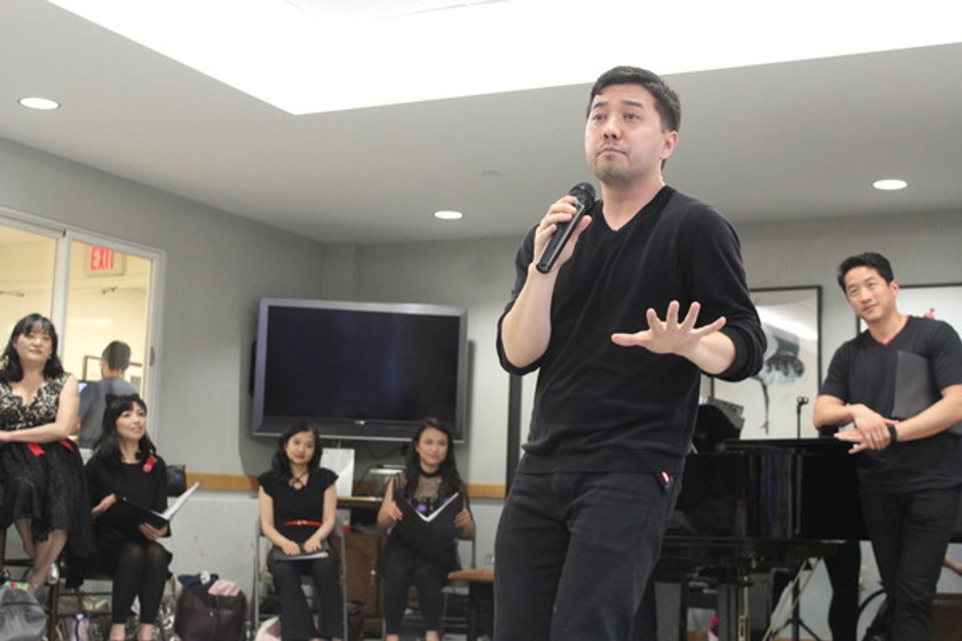 Photo Coverage: Tony Recipient Baayork Lee Takes Her NAAP Chorus to the Actors Fund Home Photo Coverage: Tony Recipient Baayork Lee Takes Her NAAP Chorus to the Actors Fund Home Image