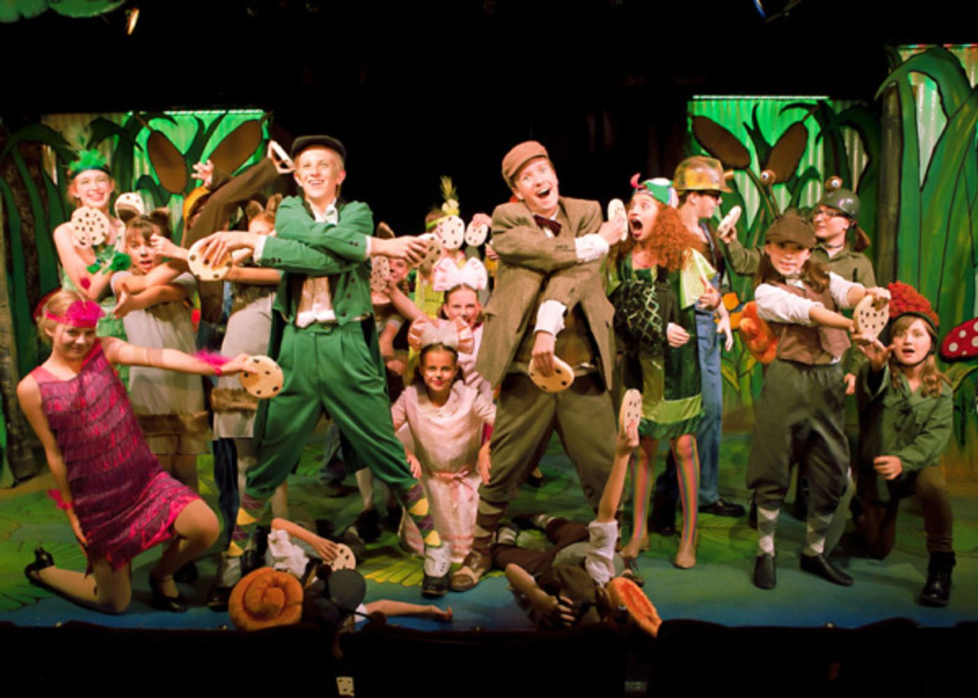 Photo Flash: A YEAR WITH FROG AND TOAD KIDS Opens This Weekend Photo Flash: A YEAR WITH FROG AND TOAD KIDS Opens This Weekend Image