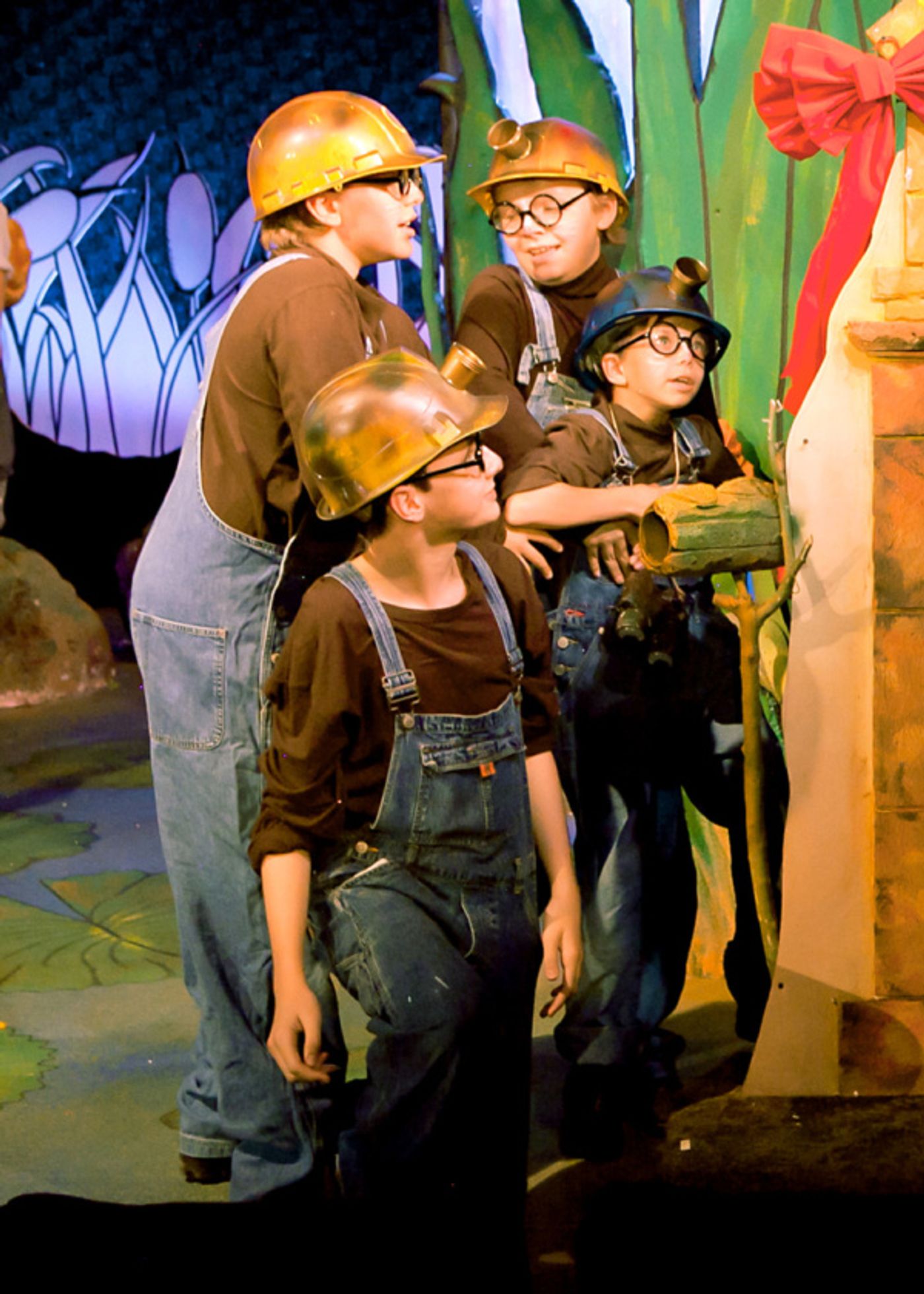 Photo Flash: A YEAR WITH FROG AND TOAD KIDS Opens This Weekend Photo Flash: A YEAR WITH FROG AND TOAD KIDS Opens This Weekend Image