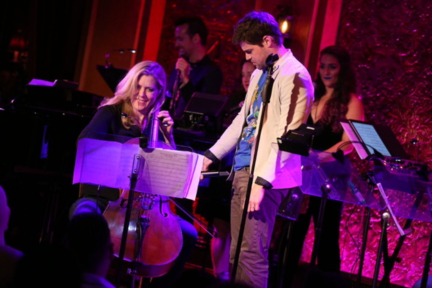 Photo Flash: Jeremy Jordan, Jennifer Damiano, and More Sing Gwen Stefani at Feinstein's/54 Below  Image