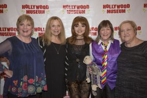 Alison Arngrim, Roslyn Kind, Judy Tenuta, Geri Jewell and Kathy Kinney Photo