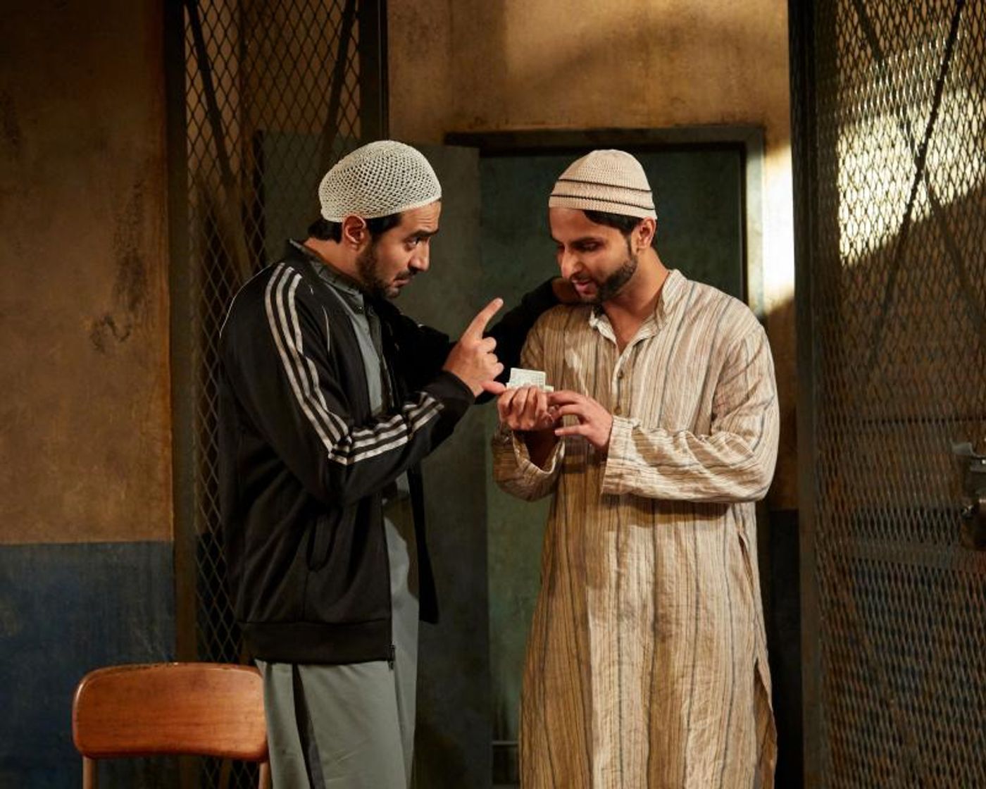 Review: THE INVISIBLE HAND at TheaterWorks  Image