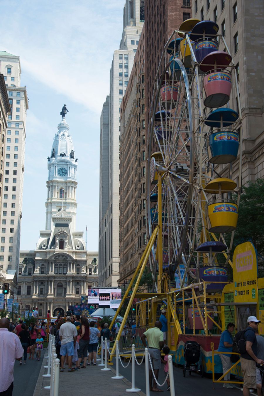 Photo Flash: The Kimmel Center Presents Philadelphia International Festival of the Arts' Street Fair Image