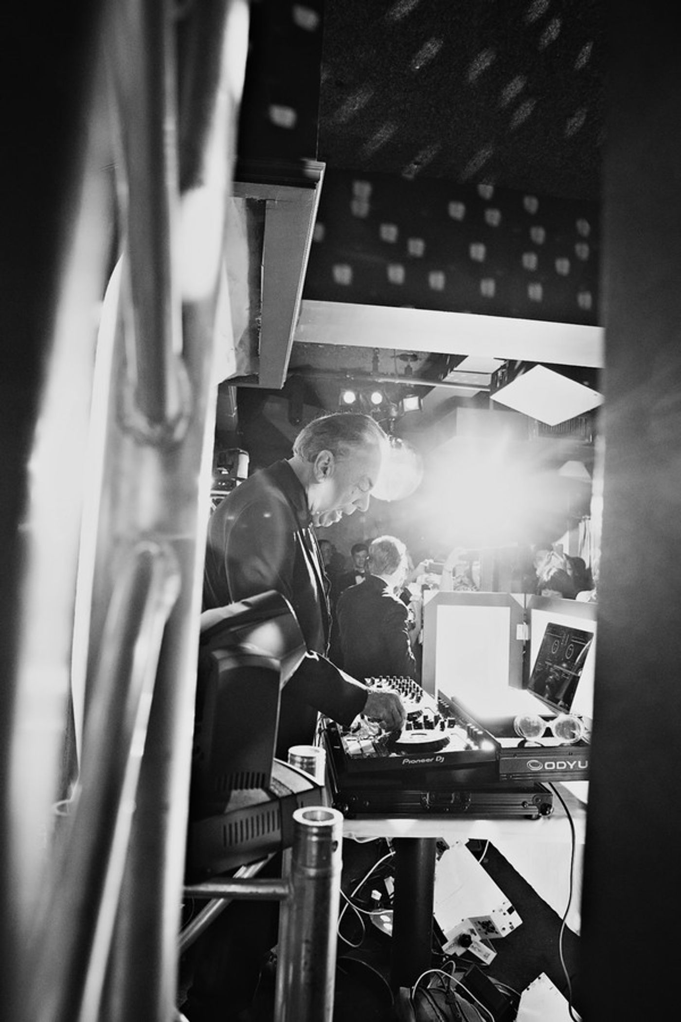 Photo Flash: 10th Annual O&M Tony Awards Party at the Carlyle Hotel  Image