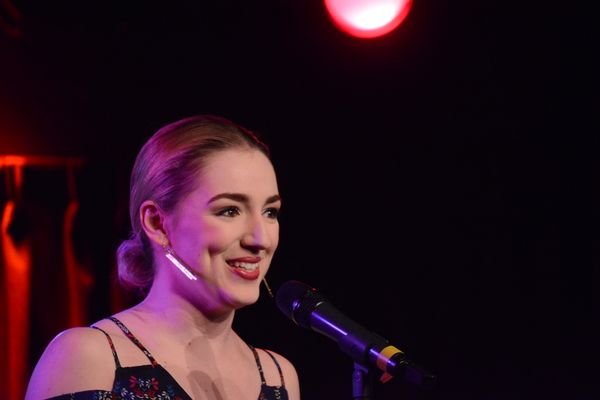 Scarlett Walker (Carousel) Photo